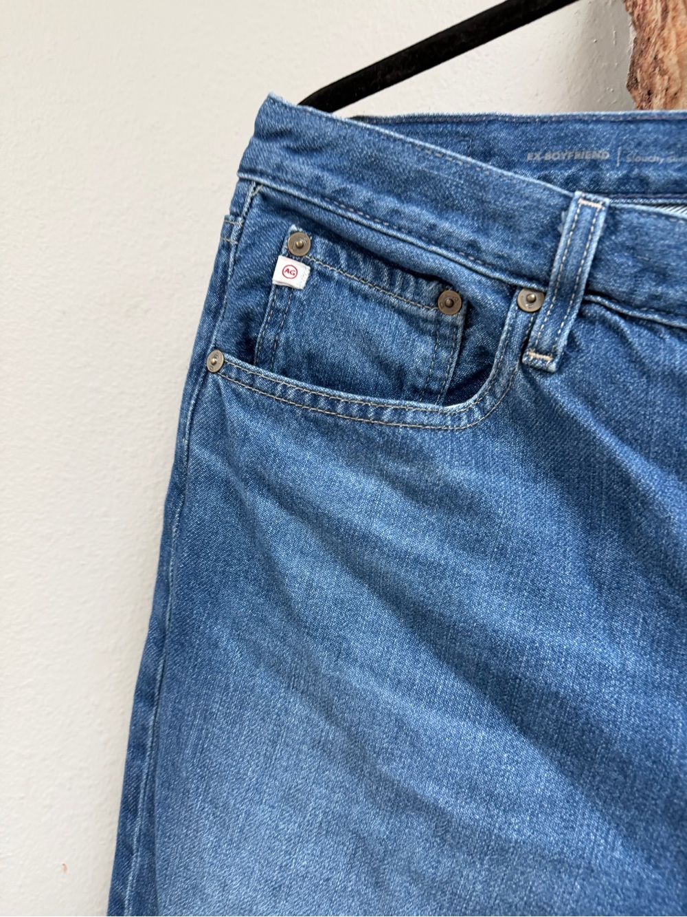 AG Adriano Goldschmied Women's Boyfriend Jeans - Light/Medium Blue Wash - Picture 4 of 8